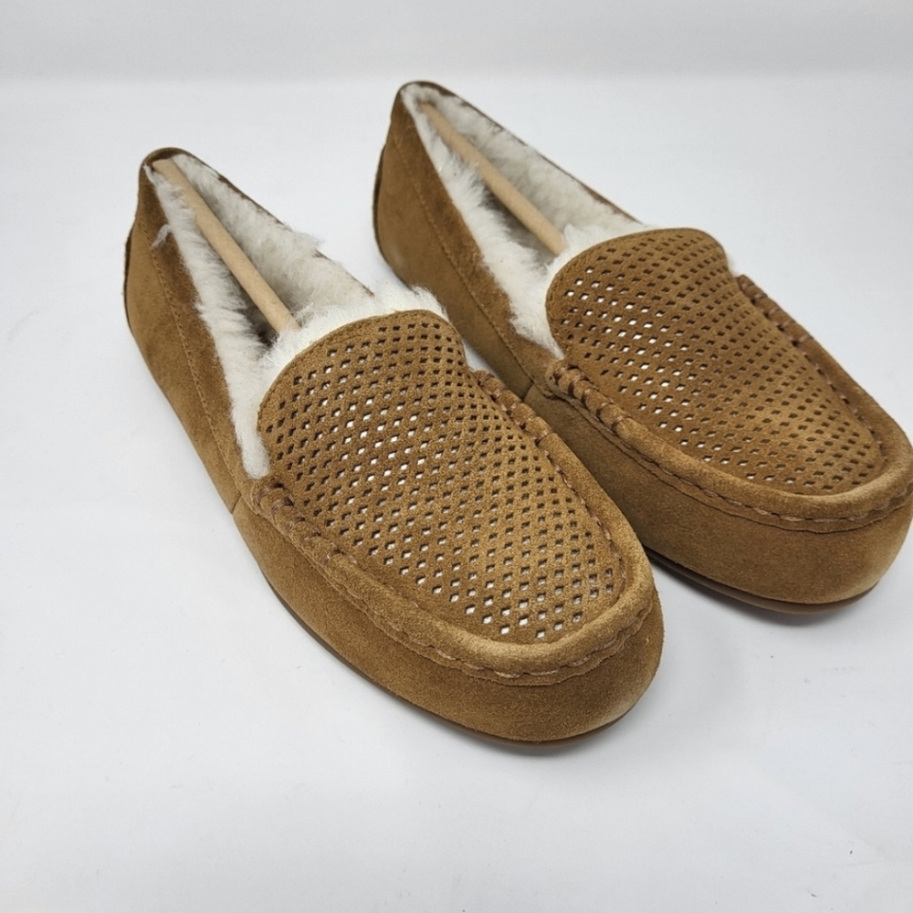 Koolaburra by UGG Lezly Women's Perforated Slippers‎ Size 6 Chestnut Brown New